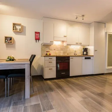 Haus Adora Apartamento